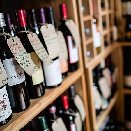Byrnes Wine Dine Stay Эннистимон Экстерьер фото